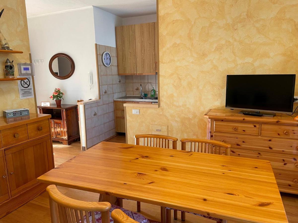 Hotel Diffuso Il Portichetto Vezio Perledo Kültér fotó