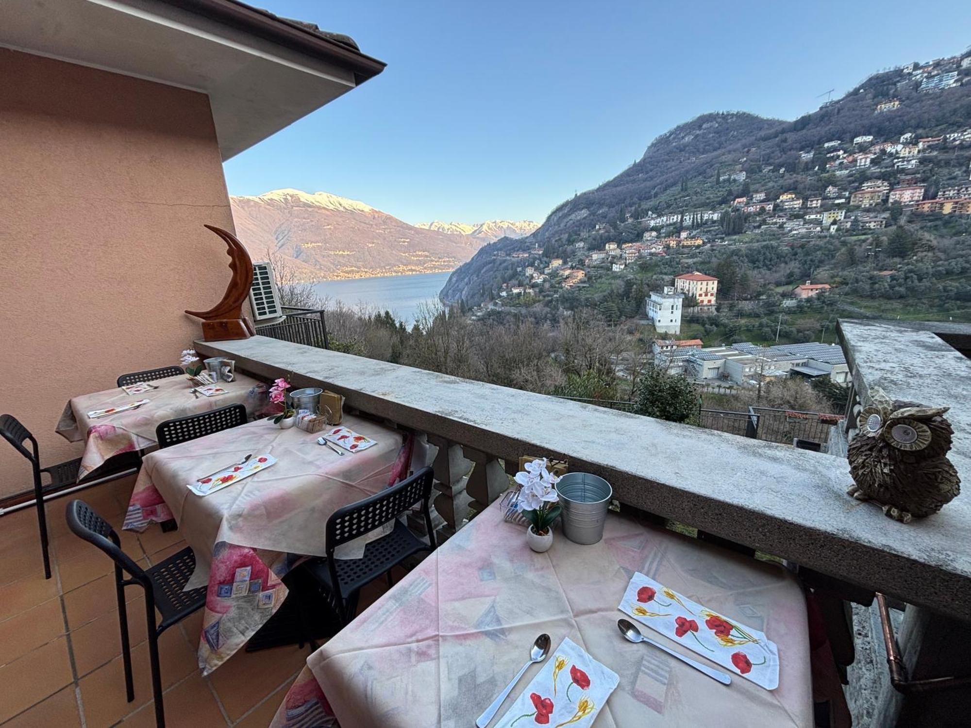 Hotel Diffuso Il Portichetto Vezio Perledo Kültér fotó